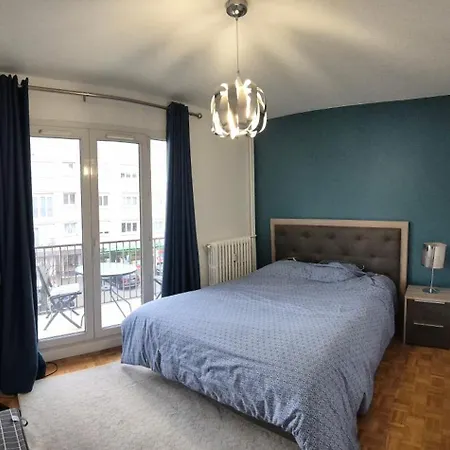 A Alfort En Plein Centre A 5 Min De La Gare Rer Apartment Maisons-Alfort