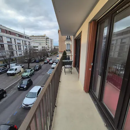 A Alfort En Plein Centre A 5 Min De La Gare Rer Apartment Maisons-Alfort